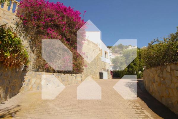 Wolnostojąca willa na sprzedaż w  Partida Colina del Sol, Calpe photo 4