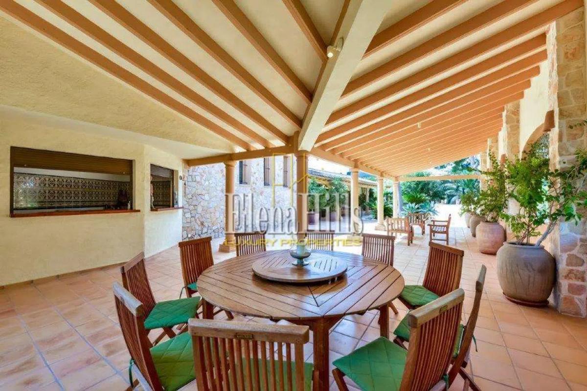 Sale of independent chalet in Urbanización Gran Sol, Calpe
 photo 4