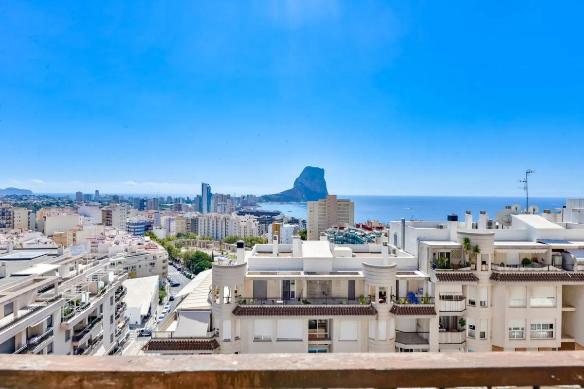 Penthouse sale in Calle María Jorro s/n, Calpe photo 1