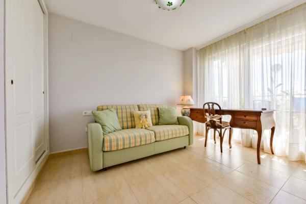 Penthouse for sale in  Calle María Jorro s/n, Calpe photo 3