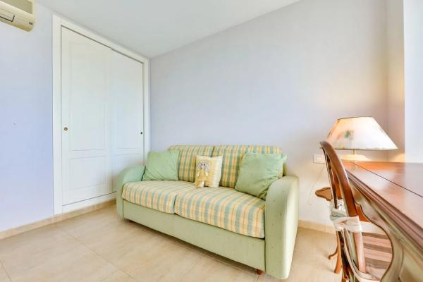 Penthouse for sale in  Calle María Jorro s/n, Calpe photo 4