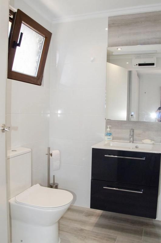 Sale of apartment in Avenida del Puerto, Calpe
 photo 3
