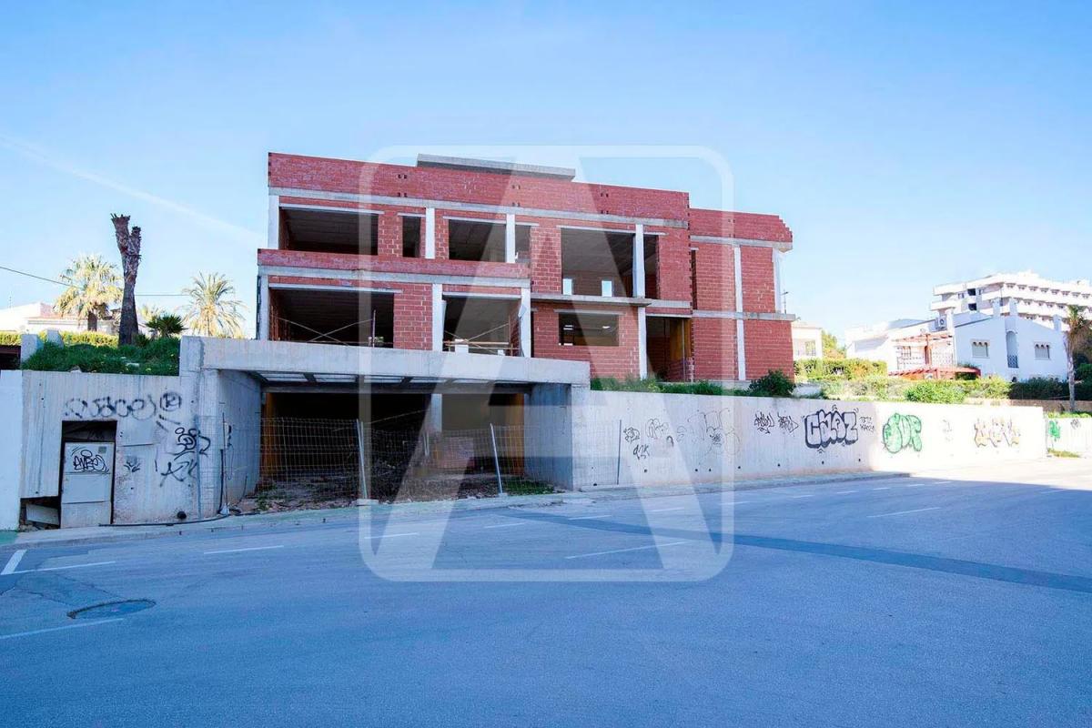 Sale of independent chalet in Playa de Fossa-Levante, Calpe
photo 2