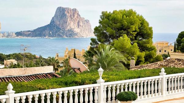 Wolnostojąca willa na sprzedaż w  maryvilla, Calpe photo 2