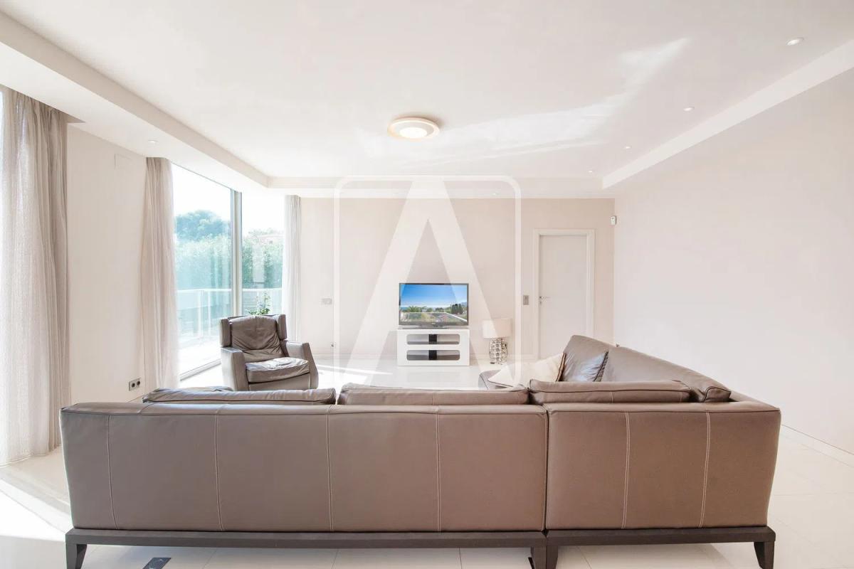 Sale of independent chalet in Cometa-Carrió, Calpe
 photo 3