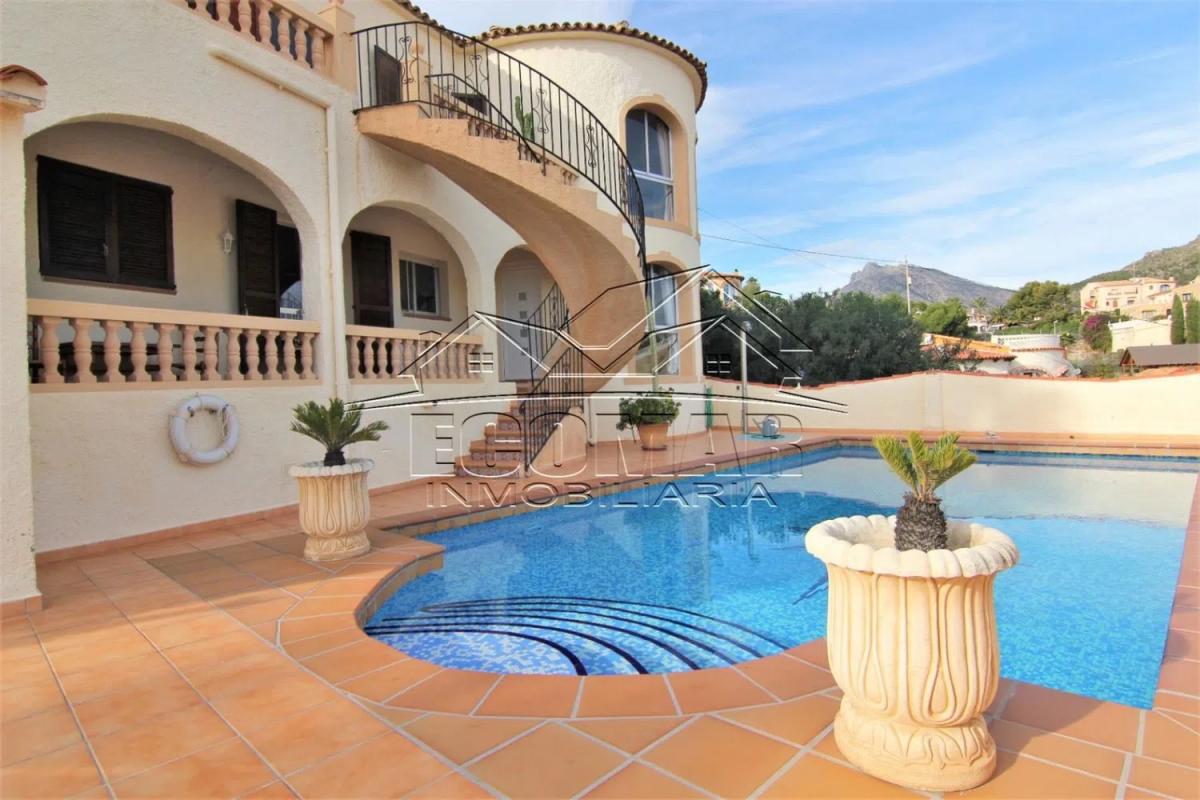 Продажа отдельного шале в maryvilla, Кальпе photo 1