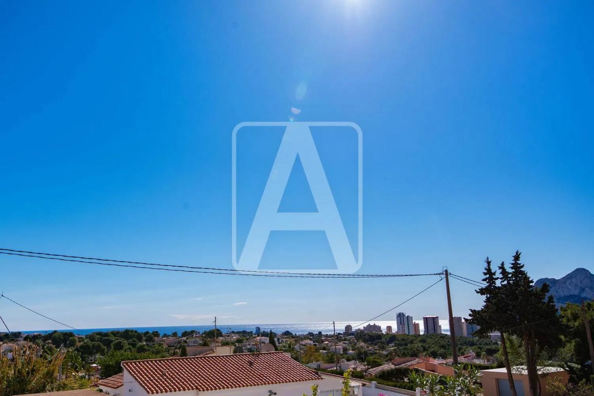 Sale of independent chalet in Cometa-Carrió, Calpe
photo 2