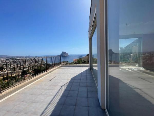 Wolnostojąca willa na sprzedaż w  Partida Maryvilla, Calpe photo 1