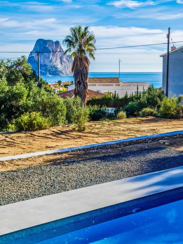 Sale of independent chalet in Urbanización Canuta de Ifach, 6 E, Calpe
 photo 3