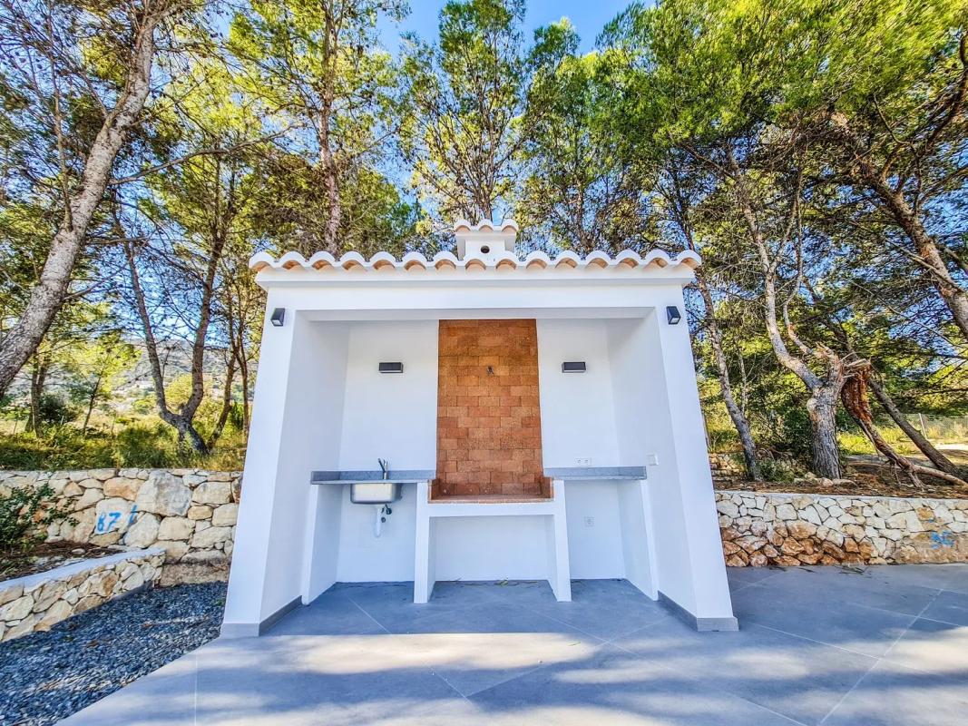 Sale of independent chalet in Urbanización Canuta de Ifach, 6 E, Calpe
 photo 4