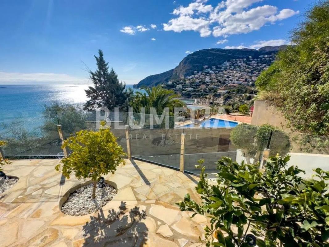 Sale of independent chalet in Manzanera-Tosal, Calpe
photo 3