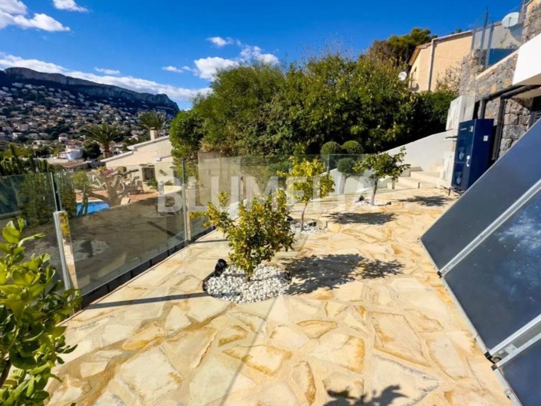 Sale of independent chalet in Manzanera-Tosal, Calpe
photo 5
