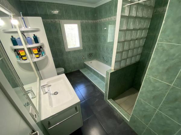 Detached villa for sale in  Urbanización Canuta de Ifach, 10 R, Calpe photo 4