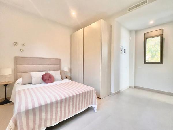 Detached villa for sale in Partida Tosal, el, 13 A, Calpe thumbnail 2