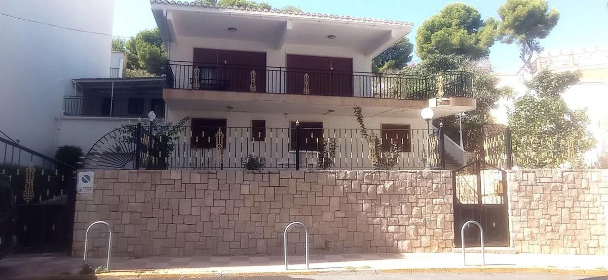 Sale of independent chalet in Manzanera-Tosal, Calpe
 photo 5