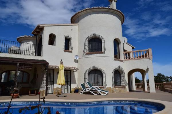 Wolnostojąca willa na sprzedaż w  Partida Colina del Sol, Calpe photo 2