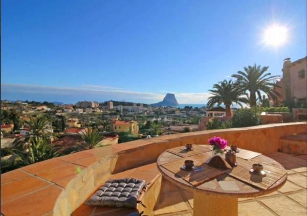 Detached villa for sale in Canuta, Calpe photo 1