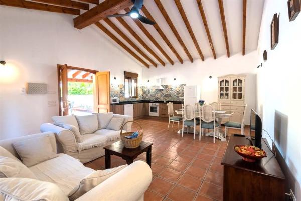 Chalet independiente en venta en Partida Colina del Sol, 34 A, Calpe photo 1
