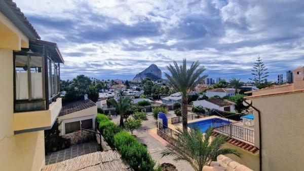 Wolnostojąca willa na sprzedaż w  Cometa-Carrió, Calpe photo 1