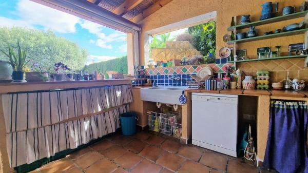 Wolnostojąca willa na sprzedaż w  Cometa-Carrió, Calpe photo 3