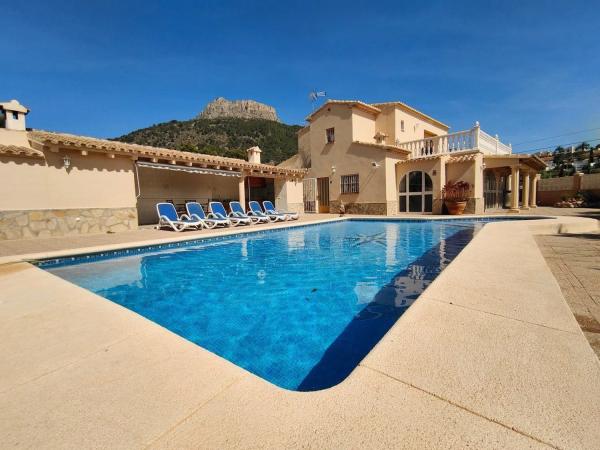 Wolnostojąca willa na sprzedaż w  Urbanización Canuta de Ifach s/n, Calpe photo 1