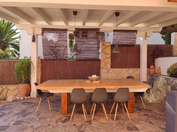 Wolnostojąca willa na sprzedaż w  Canuta, Calpe photo 3