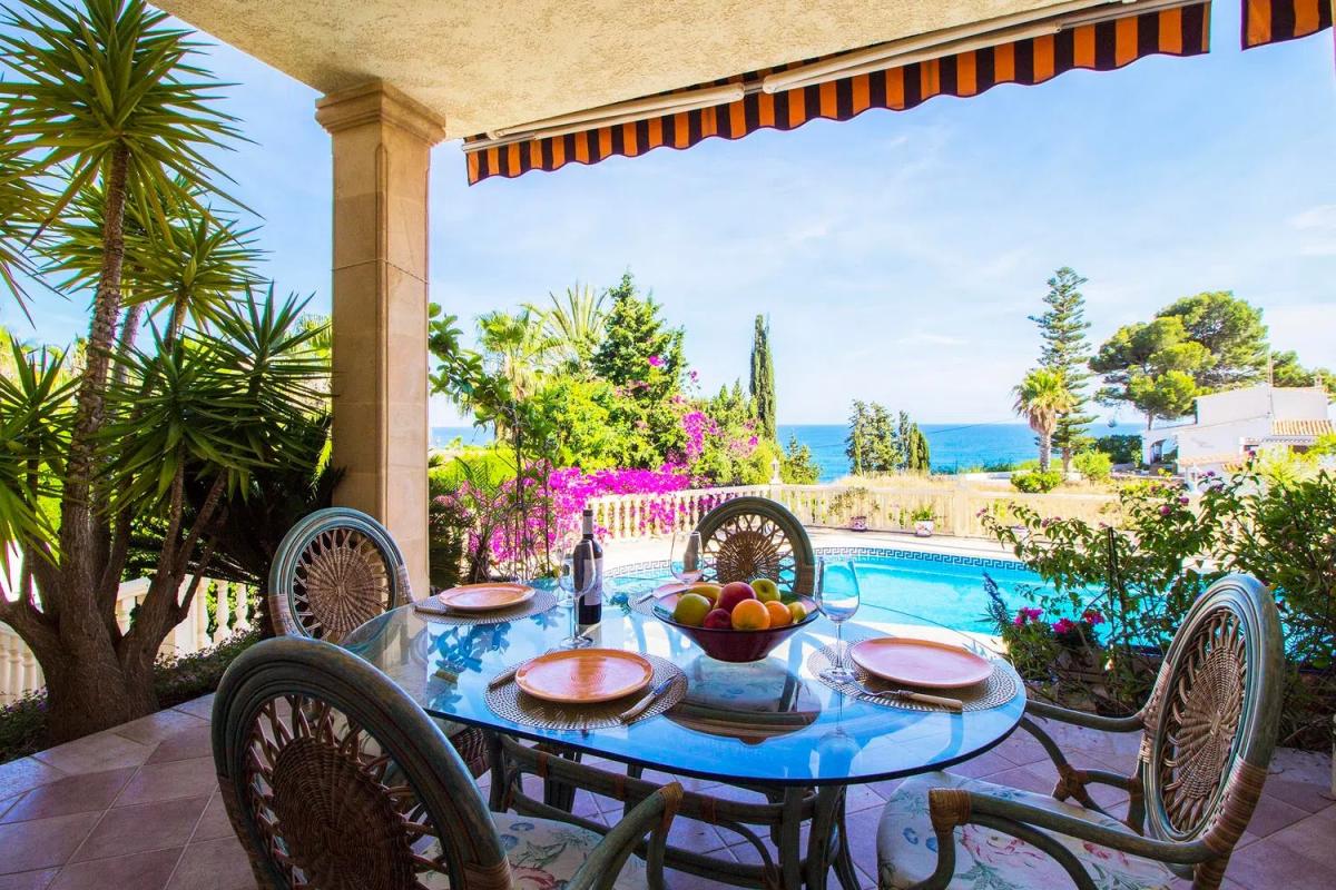 Sale of independent chalet in Avenida la Manzanera, Calpe
 photo 2