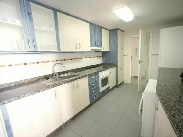 Piso en venta en  Calle Llevant, Calpe photo 3