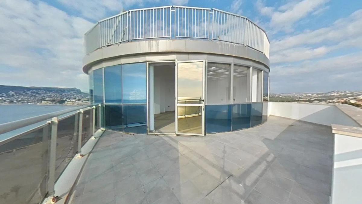 Sale of apartment in Paseo Maritimo Playa del Bol, 28 -26, Calpe
 photo 2
