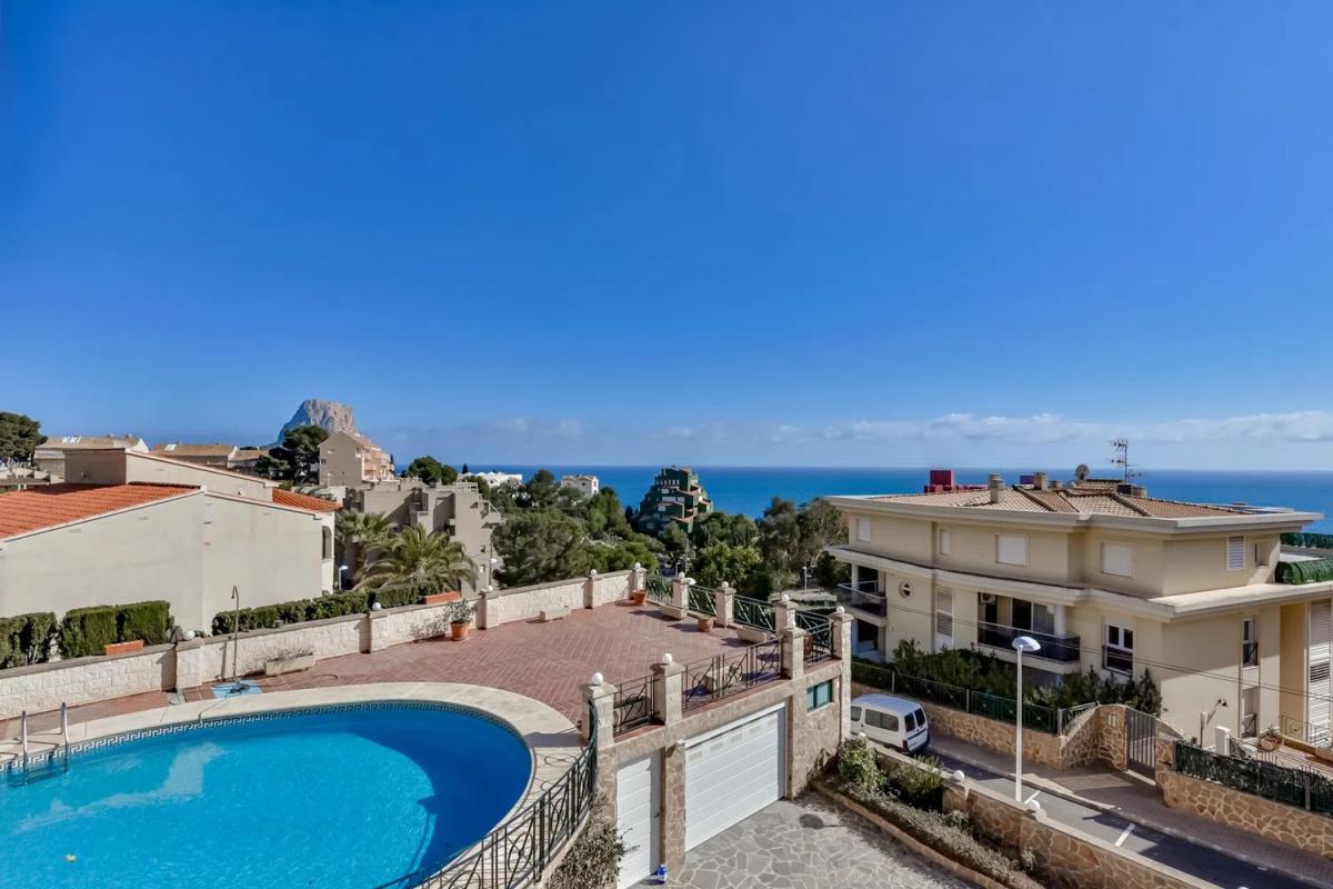 Sale of independent chalet in Avenida la Manzanera, Calpe
photo 4