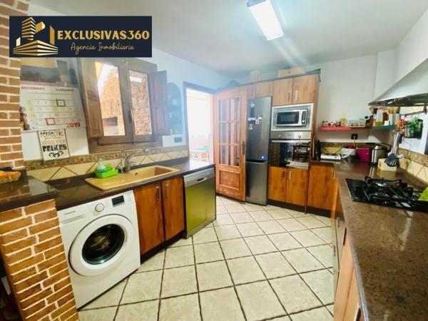 Penthouse for sale in  Pueblo Levante, Benidorm photo 3