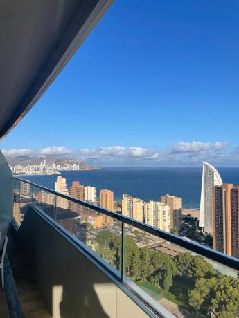 Mieszkanie na sprzedaż w Avenida de Benissa, 2, Benidorm photo 1