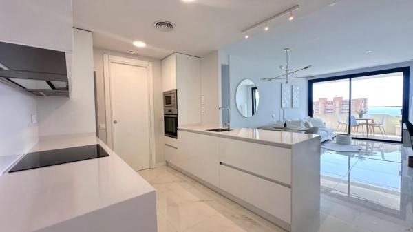 Продажа квартиры в  Avenida de Benissa, Бенидорм photo 3