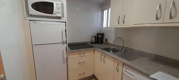 Mieszkanie na sprzedaż w  Calle Gerona, 30, Benidorm photo 4