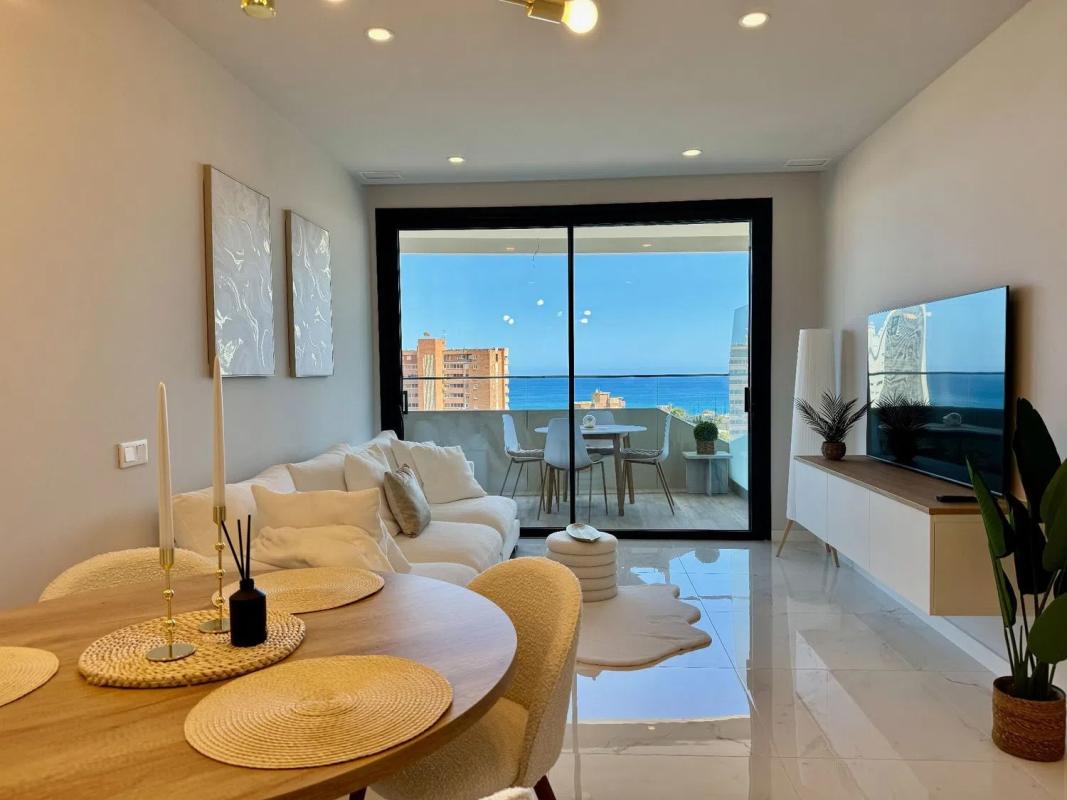 Venta de piso en Playa de Poniente, Benidorm
photo 3