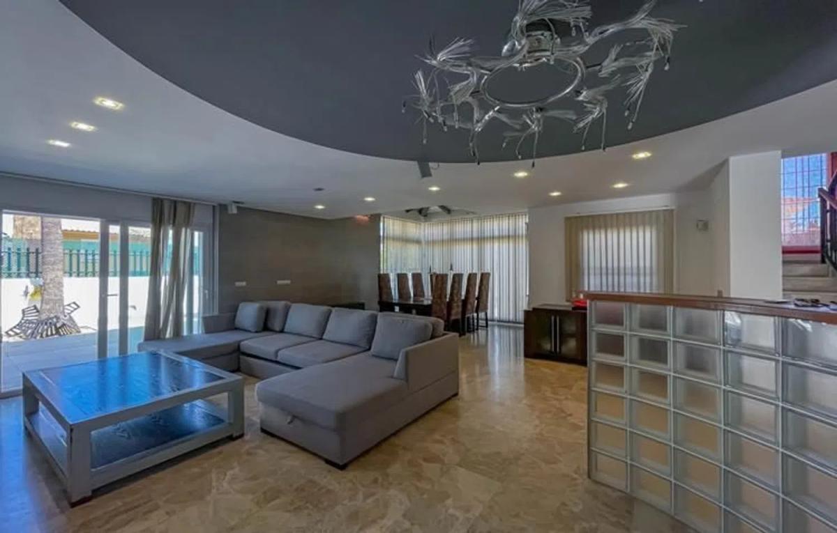 Venta de chalet independiente en Avenida Doctor Severo Ochoa, Benidorm
 photo 3