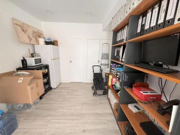 Piso en venta en Avenida de Martínez Alejos, Benidorm thumbnail 3