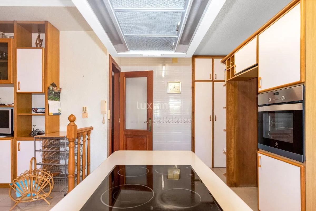 Venta de chalet independiente en Pueblo Levante, Benidorm
photo 3