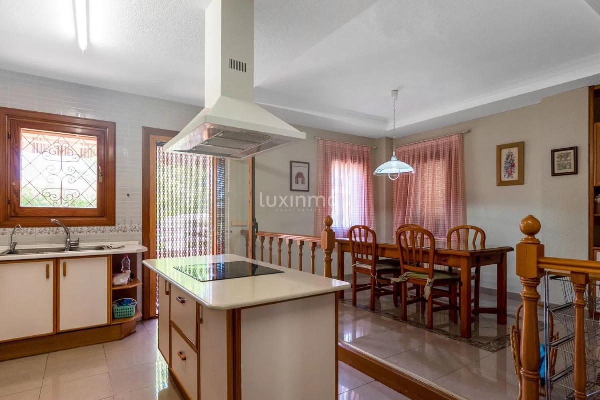 Venta de chalet independiente en Pueblo Levante, Benidorm
photo 4