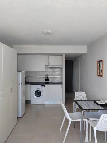 Studio for sale in Avenida de Portugal, 1, Benidorm thumbnail 1