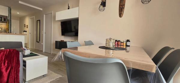 Apartment for sale in  Barrio Zona Sierra Helada, Benidorm photo 4