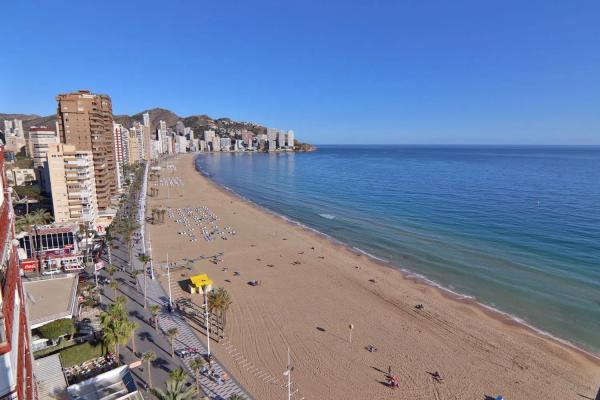 Piso en venta en Playa de Levante, Benidorm thumbnail 1