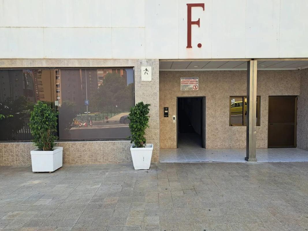 Sale of studio in Avenida de Portugal, 1, Benidorm photo 2