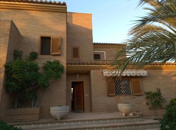 Chalet independiente en venta en  Pueblo Levante, Benidorm photo 1