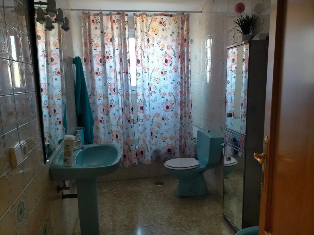 Sale of independent chalet in Paseo els Tolls, 14, Benidorm
photo 4