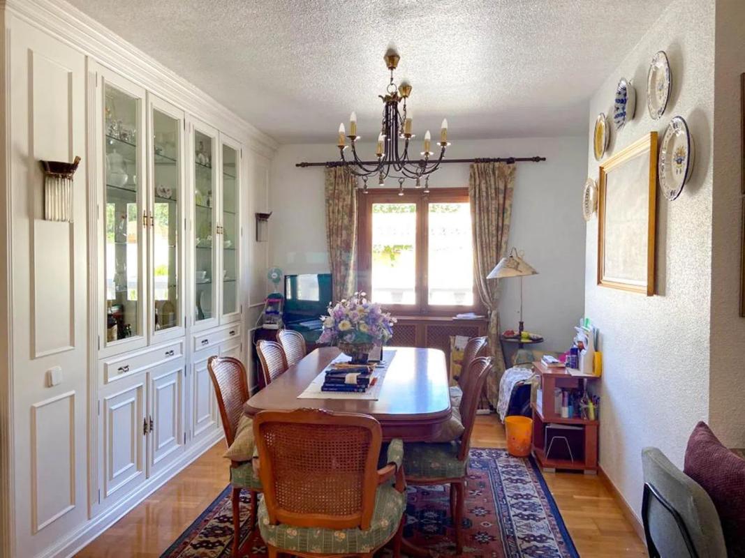 Продажа отдельного шале в  Barrio Zona Sierra Helada, Бенидорм photo 4