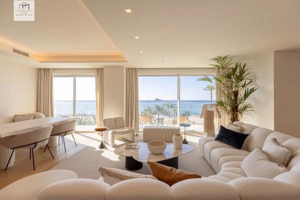 Piso en venta en Avenida Vicente Llorca Alós, 19, Benidorm thumbnail 2