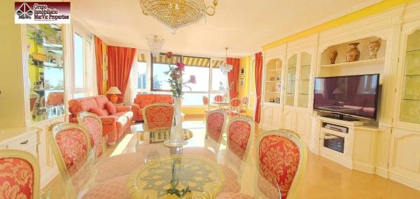 Piso en venta en  Playa de Poniente, Benidorm photo 1