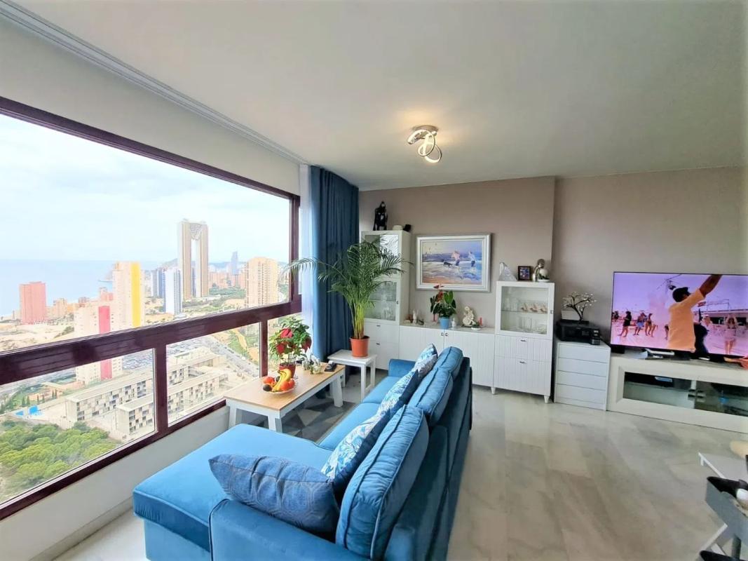Venta de piso en Calle Presidente Adolfo Suárez, Benidorm
photo 1