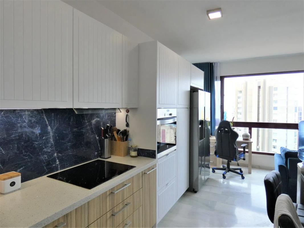 Venta de piso en Calle Presidente Adolfo Suárez, Benidorm
photo 3